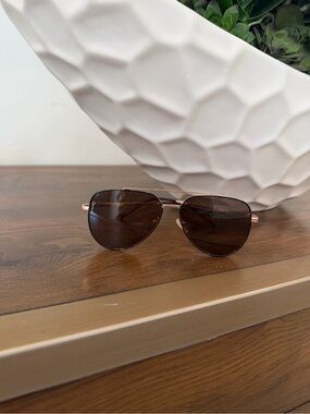 Aviator Sunglasses in Brown with Rose Gold Frame